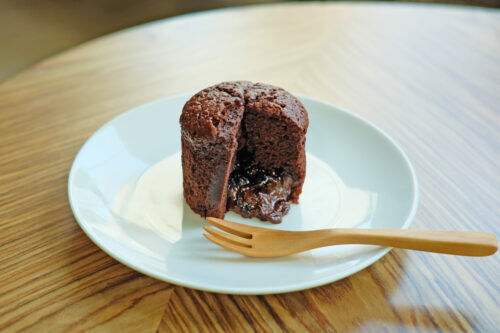 カフェにて2月28日まで ホットチョコマフィン100円引き！！
