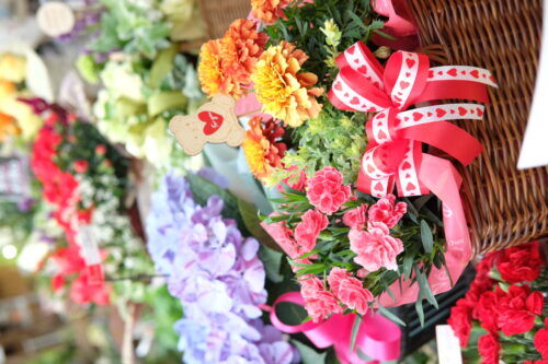 いよいよ5月11日(日)母の日！お花のギフト豊富にご用意してお待ちしております